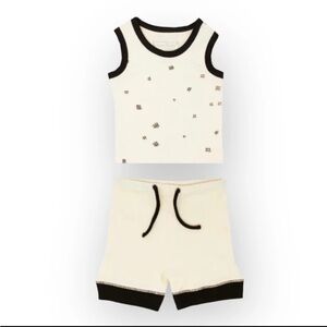 -L’ovedbaby organic outfit